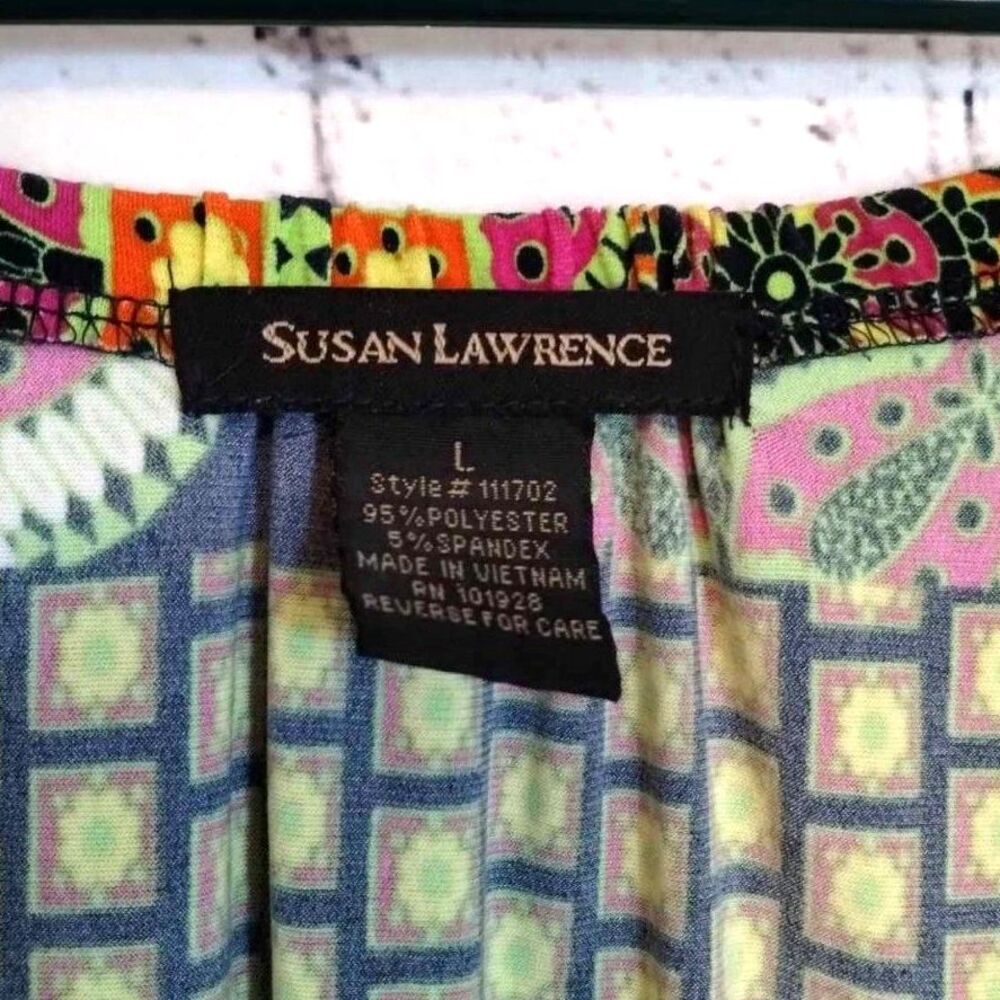 Susan Lawrence BOHO Style Blouse 3/4 elastic Sleeve Chain V Neck Closure L - Picture 8 of 9